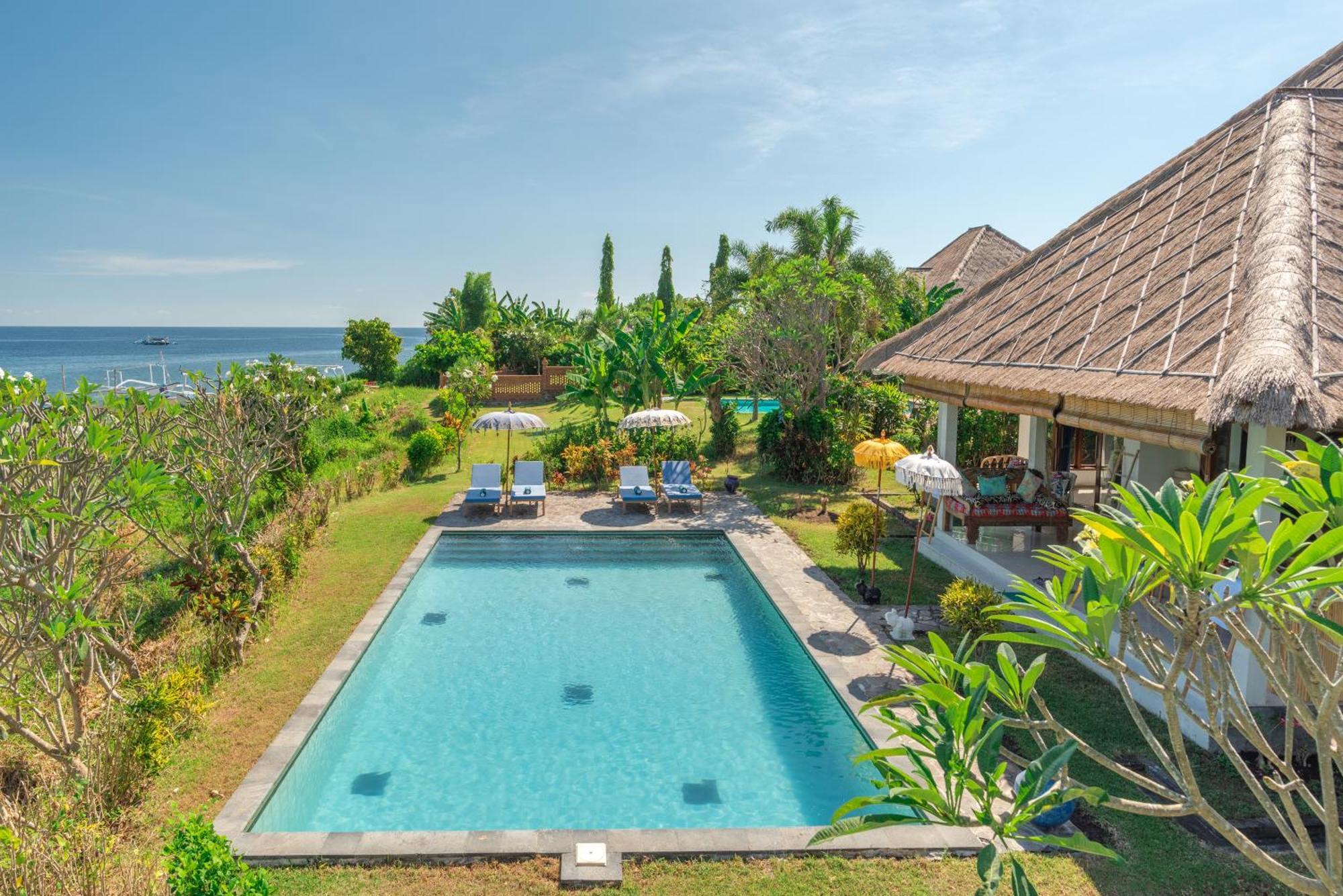 Absolute Beach Front Villa Umeanyar Extérieur photo