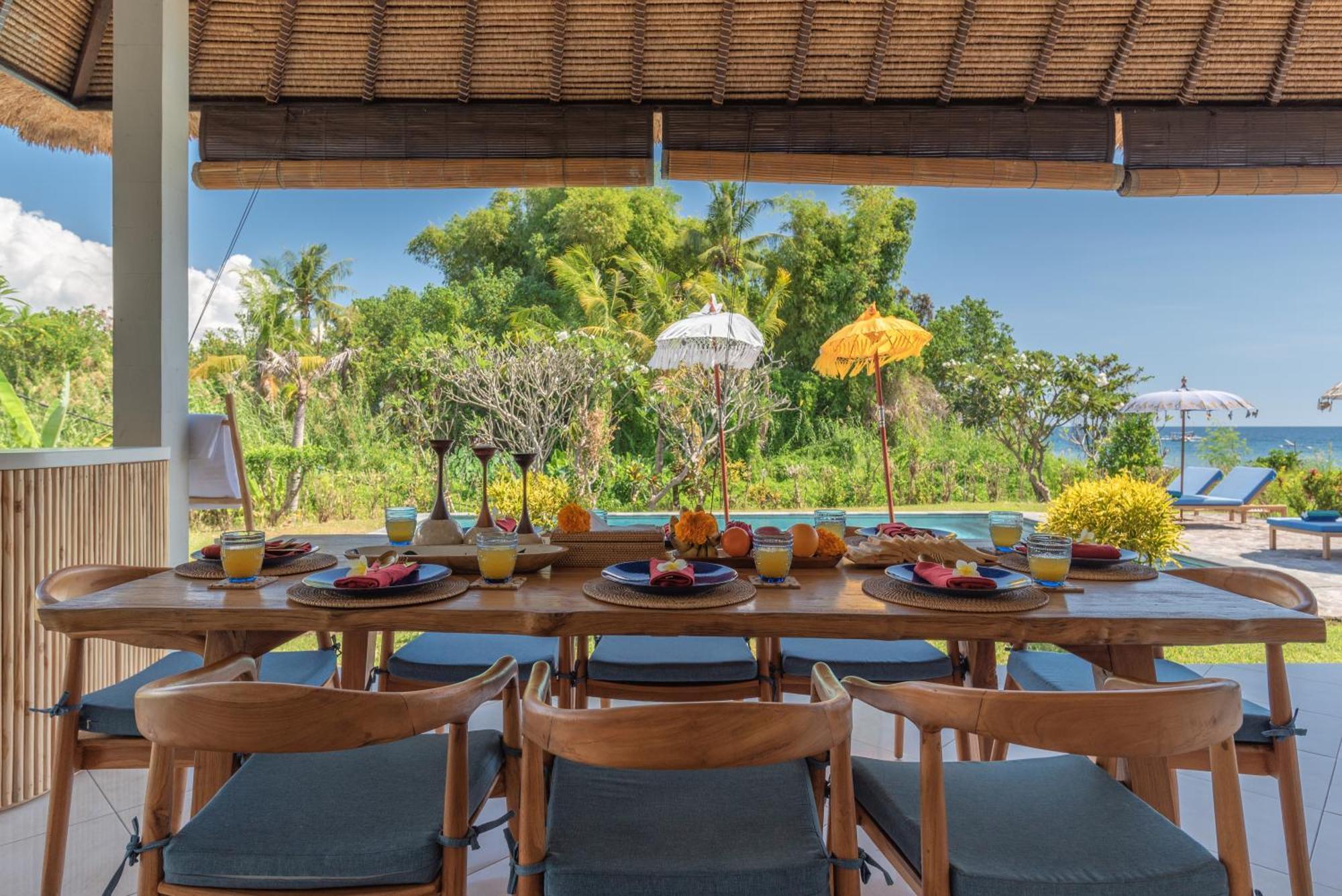 Absolute Beach Front Villa Umeanyar Extérieur photo