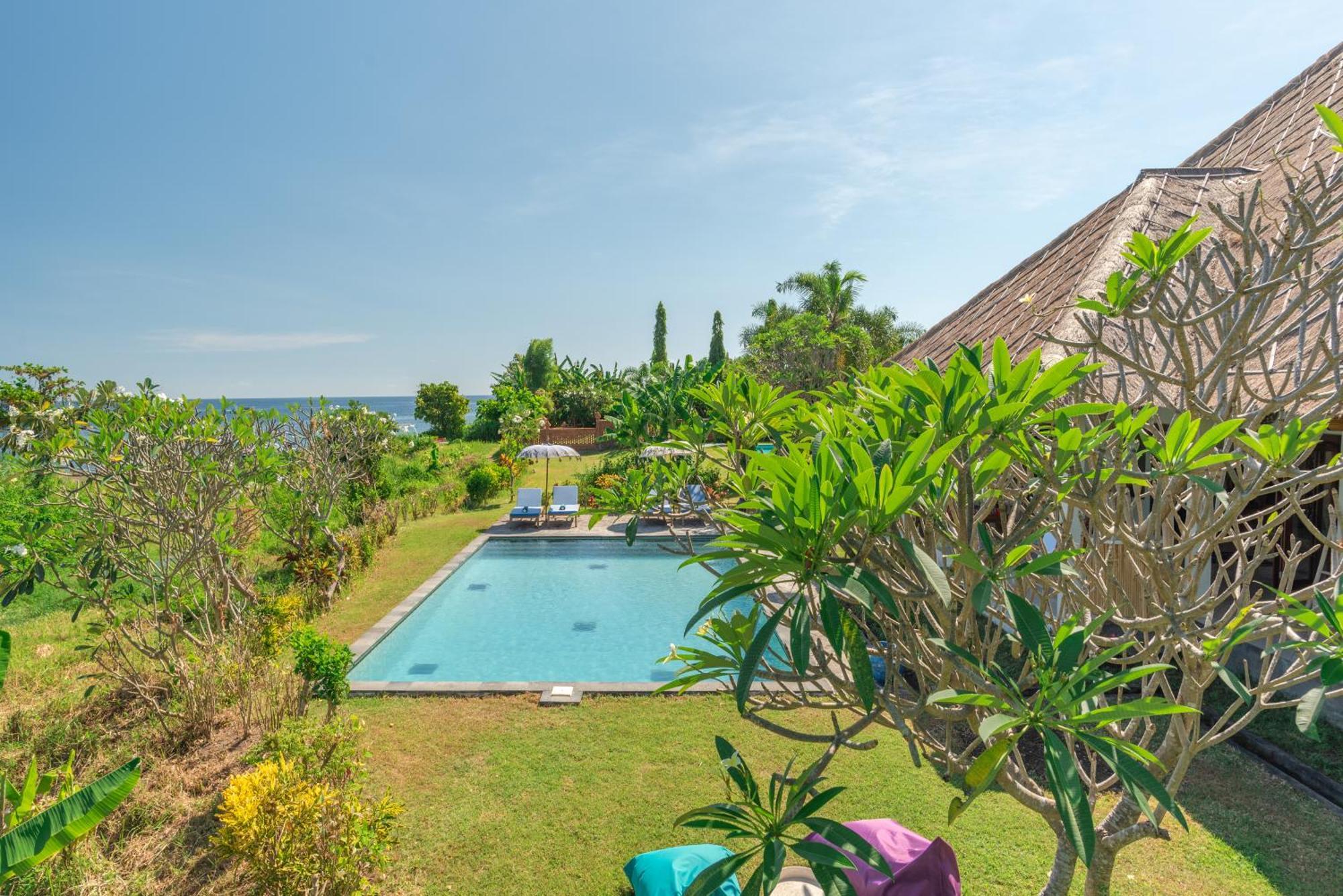 Absolute Beach Front Villa Umeanyar Extérieur photo