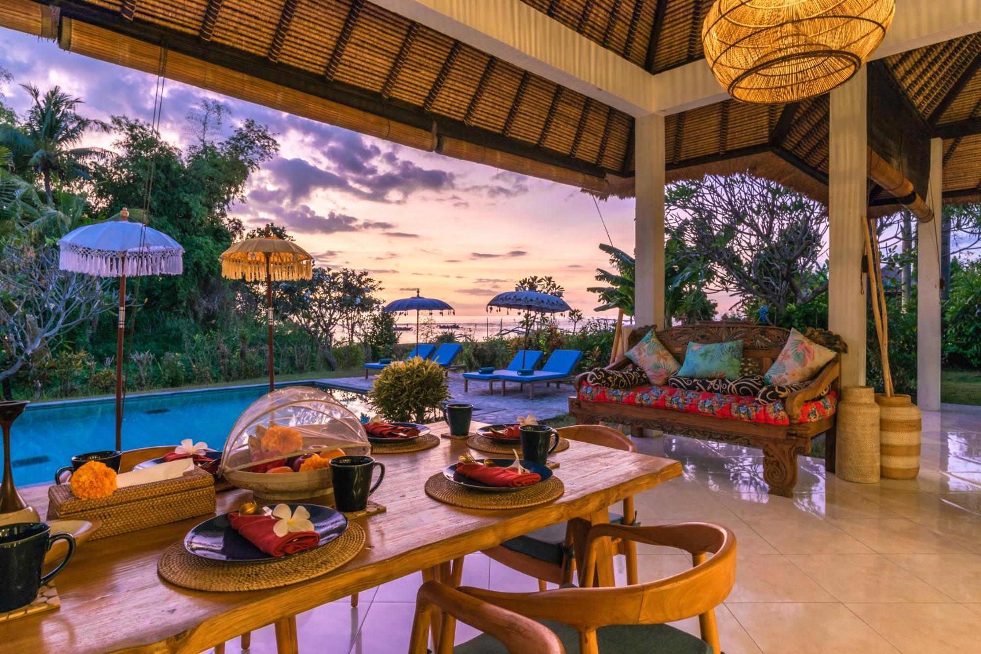 Absolute Beach Front Villa Umeanyar Extérieur photo