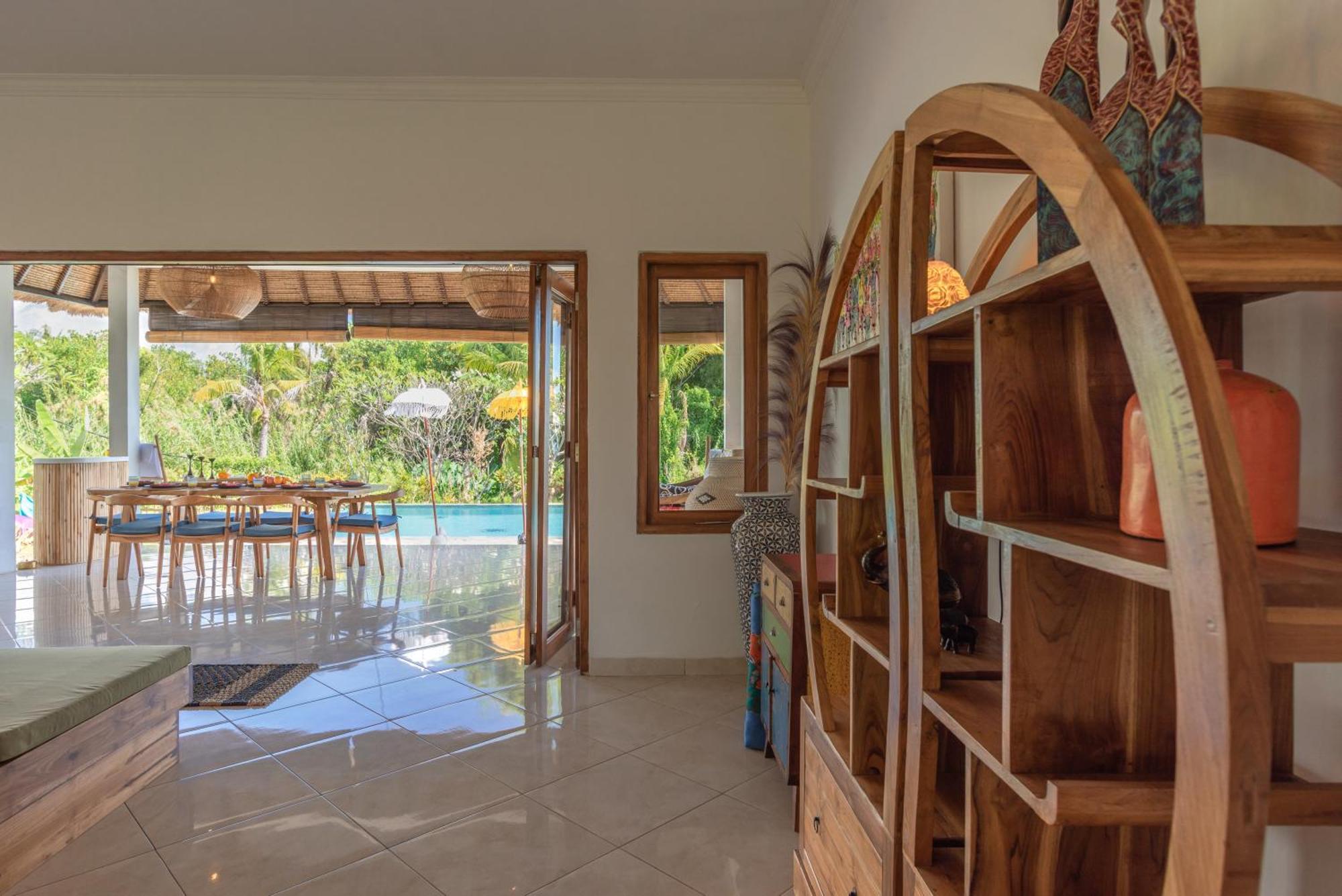 Absolute Beach Front Villa Umeanyar Extérieur photo