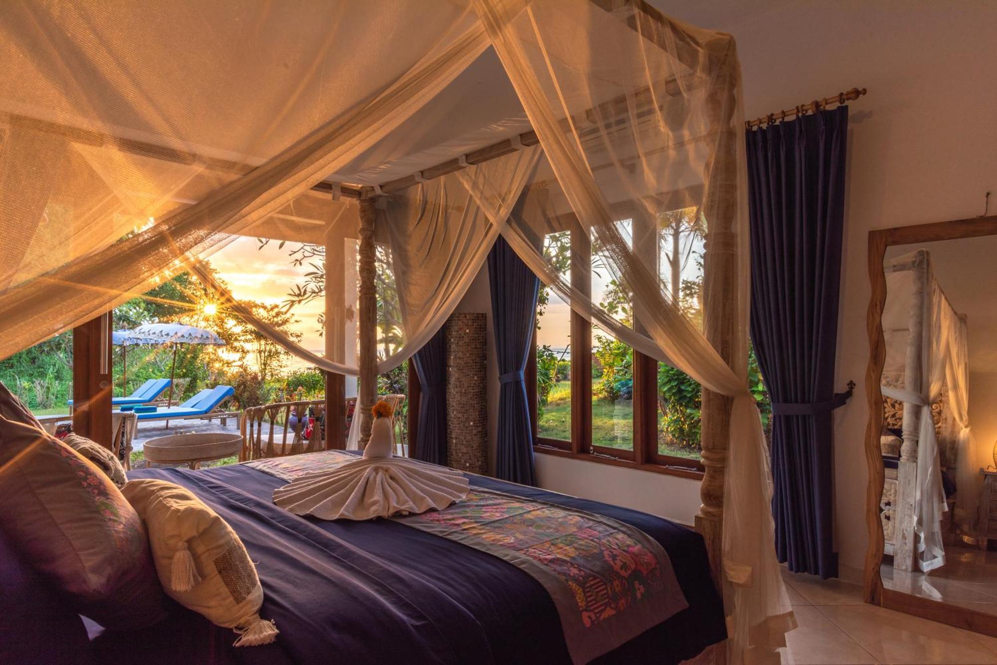 Absolute Beach Front Villa Umeanyar Extérieur photo