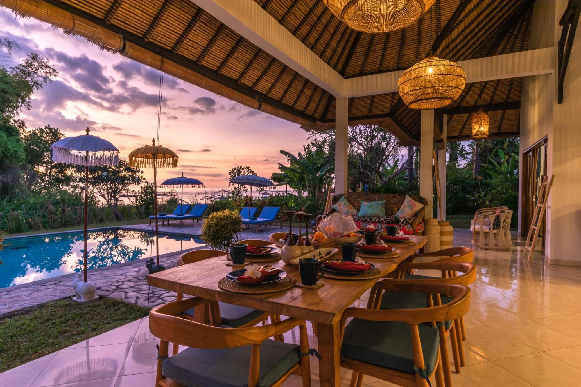 Absolute Beach Front Villa Umeanyar Extérieur photo